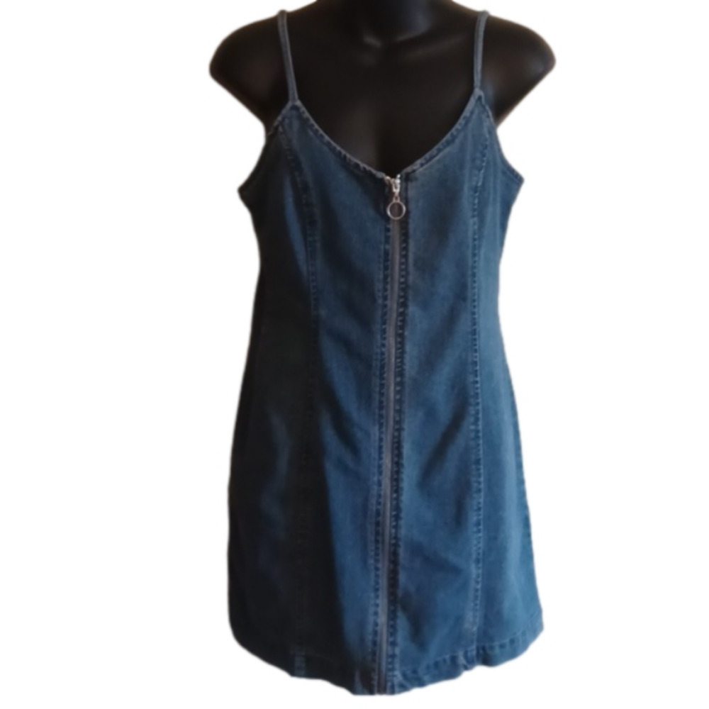 Ymi supercute Search Y2K Ish  denim dress. Size small. Great For Layering.
